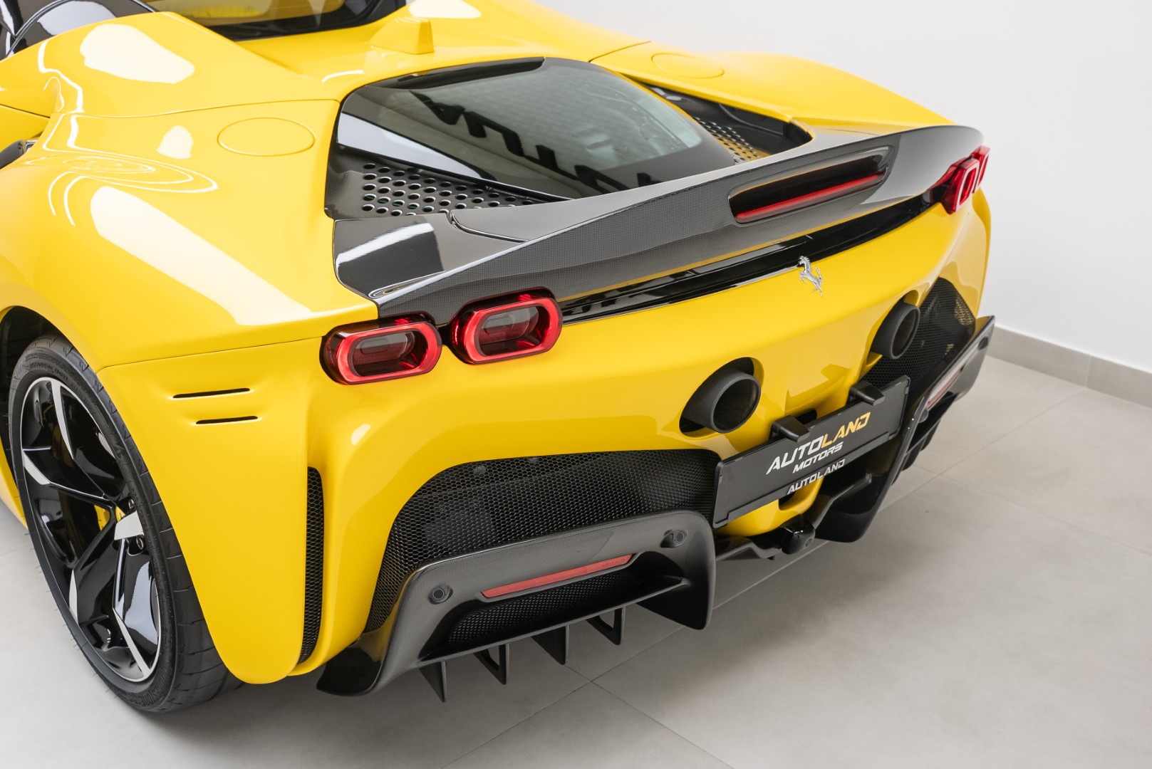 2023 FERRARI SF90 SPIDER | ASSETTO FIORANO | GCC | MAIN DEALER WARRANTY SERVICE